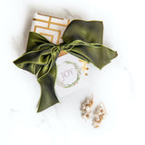 This earring features a waterfall of white freshwater keishi pearls that moves beautifully with you and illuminates your face. They may be the perfect "go with anything" piece!