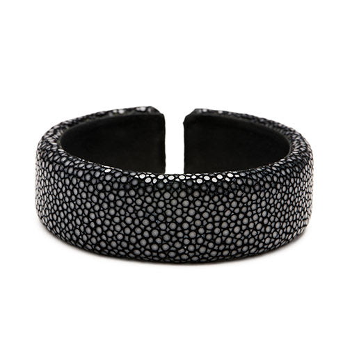 Black Stingray Flat Cuff - 20mm